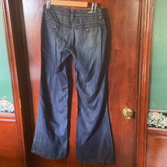 Level 99 flare Jeans says size 27 soft material cute - Picture 2 of 2